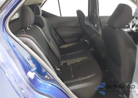 2018 Nissan Kicks Sv from USA, damaged, VIN 3N1CP5CU0JL525118